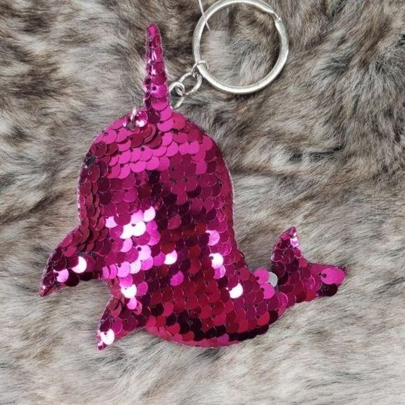 Narwhals Pink Two Colored sequined Keychain - Picture 3 of 4